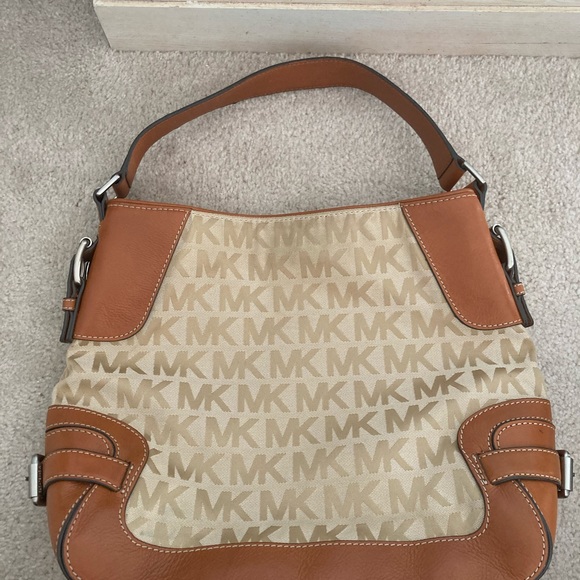 Michael Kors Purse - Picture 2 of 6
